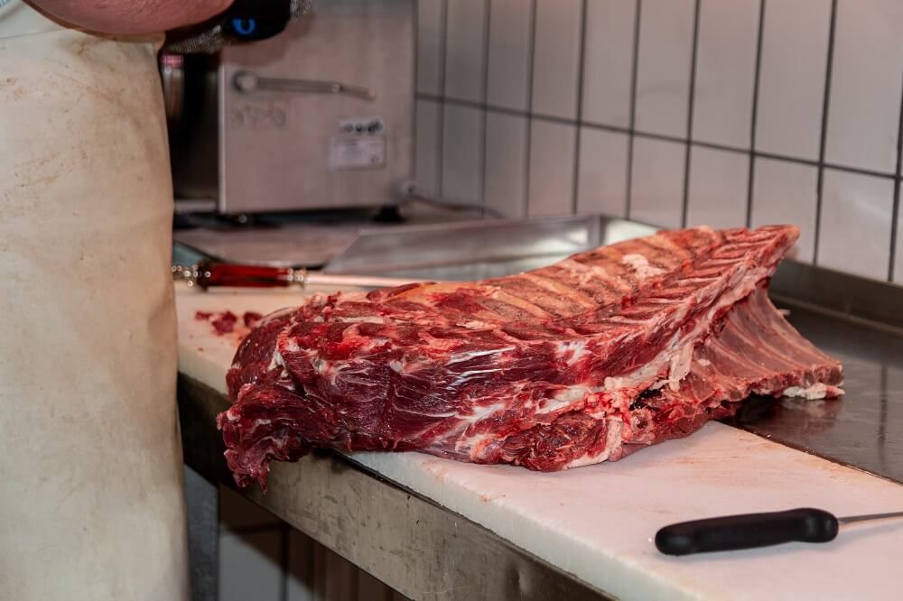 Metzger bei der Arbeit